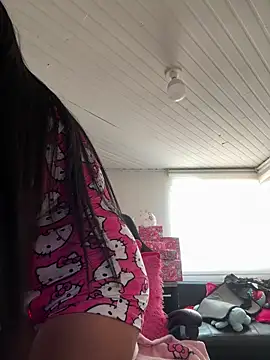 Anily Lovely online show from December 14, 8:35 pm