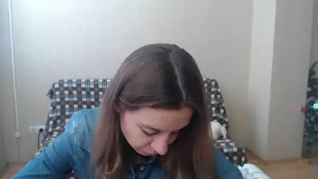 Alissa Joli online show from March 21, 1:12 pm