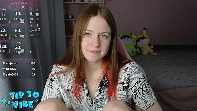 CassieJuice69 online show from December 9, 9:26 pm