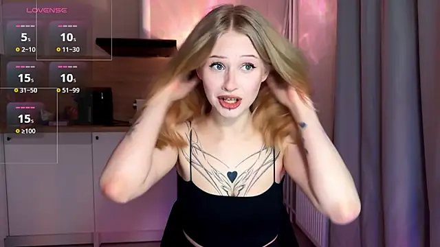 lisa barbie online show from April 18, 7:58 pm