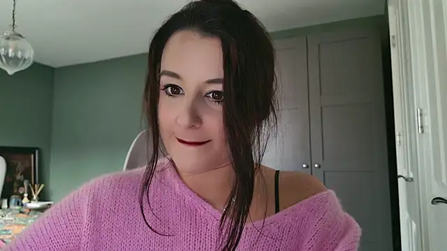 Snapshot of flatwhite0 chatting on December 9, 1:55 pm flatwhite0 online show from December 9, 1:55 pm