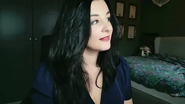 flatwhite0 online show from December 18, 12:11 pm