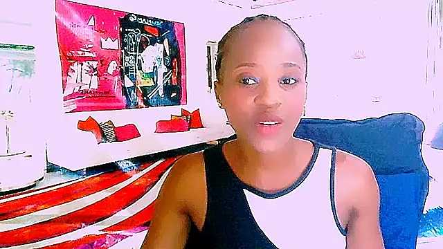 Snapshot of EbonyCreamy69 chatting on January 9, 1:13 pm EbonyCreamy69 online show from January 9, 1:13 pm