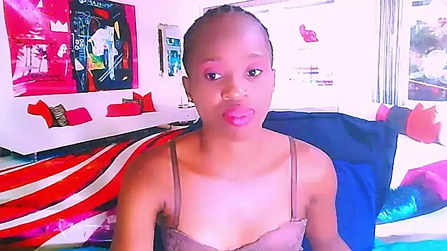 Snapshot of EbonyCreamy69 chatting on January 10, 12:36 pm EbonyCreamy69 online show from January 10, 12:36 pm