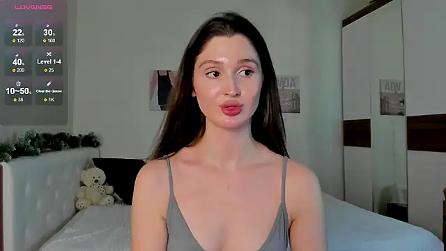 Snapshot of tender_babyy chatting on January 7, 5:20 pm tender babyy online show from January 7, 5:20 pm