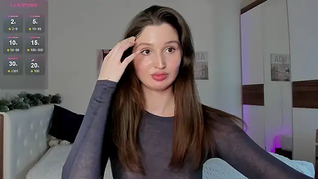 Snapshot of tender_babyy chatting on January 10, 5:45 pm tender babyy online show from January 10, 5:45 pm