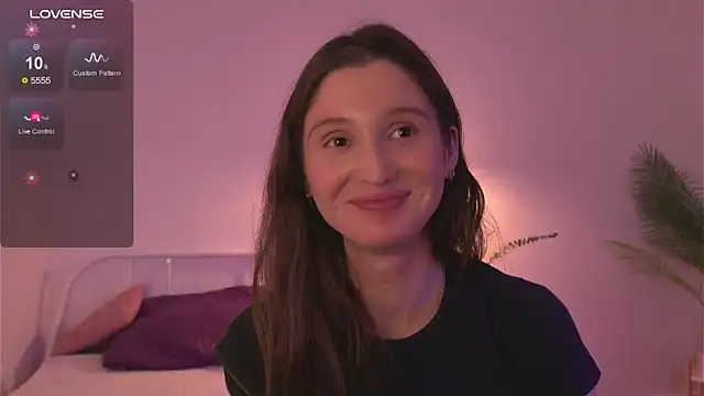 Snapshot of tender_babyy chatting on September 21, 1:46 pm tender babyy online show from September 21, 1:46 pm