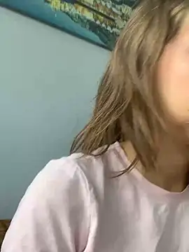 LinaSiren online show from December 9, 7:17 am