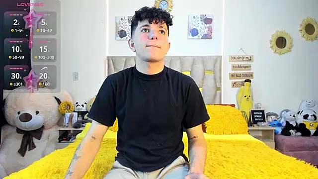 Snapshot of patrick_sanzz chatting on January 31, 7:40 pm patrick sanzz online show from January 31, 7:40 pm