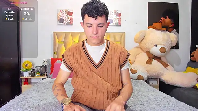 Snapshot of patrick_sanzz chatting on September 23, 8:34 pm patrick sanzz online show from September 23, 8:34 pm