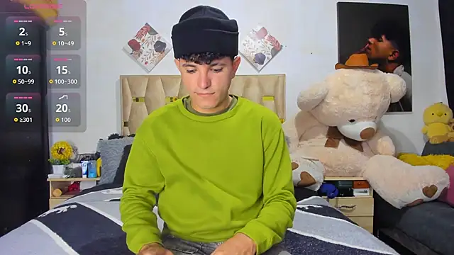 Snapshot of patrick_sanzz chatting on December 14, 2:28 am patrick sanzz online show from December 14, 2:28 am