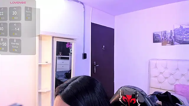 Amy Kiitty  online show from November 14, 12:37 pm