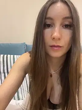 viviandaimond1 online show from January 4, 5:05 pm