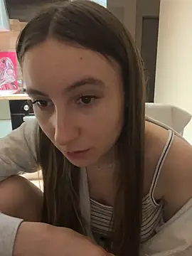 viviandaimond1 online show from March 6, 10:36 pm