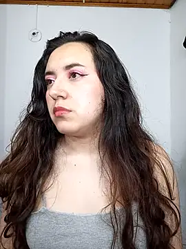 Emi chik online show from December 19, 2:23 am