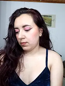 Emi chik online show from February 14, 4:58 am