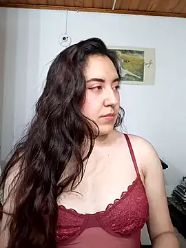 Emi chik online show from October 10, 11:20 am