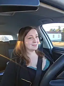 AmazingCurvy online show from December 30, 2:08 pm