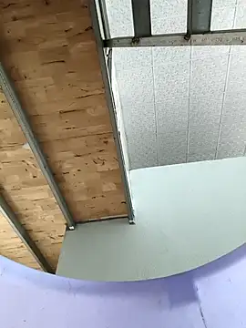 Hue87 online show from September 22, 2:24 am