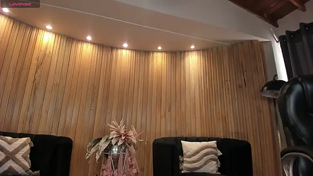 KatieNolan 1 online show from November 7, 6:52 pm