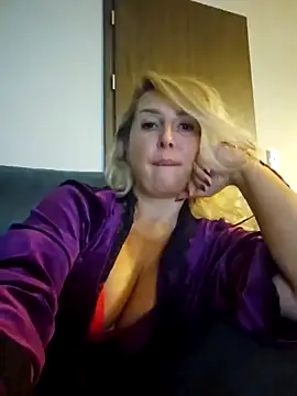 MariaRichi  online show from October 19, 7:14 pm