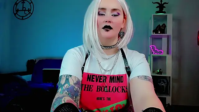 Emmybrightj  online show from January 12, 8:14 am