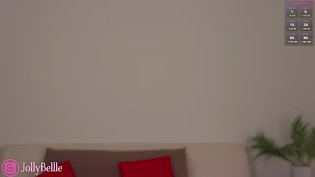Snapshot of jolly_bellle chatting on November 13, 1:26 am jolly bellle online show from November 13, 1:26 am