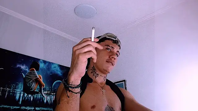 HannibalLester online show from March 6, 3:13 am