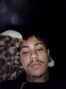 HannibalLester online show from November 11, 7:25 pm