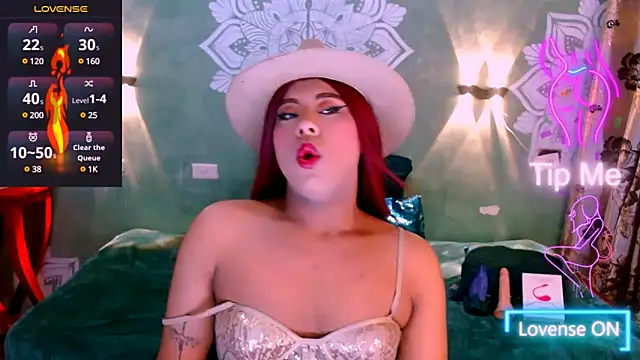 Emili Roux online show from March 21, 12:28 pm