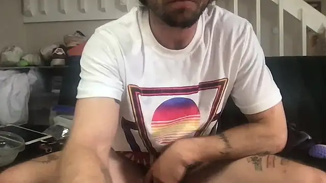 Snapshot of mackshaft4711 chatting on November 24, 6:07 pm mackshaft4711 online show from November 24, 6:07 pm