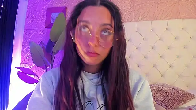 sadashi moon  online show from March 2, 12:53 am