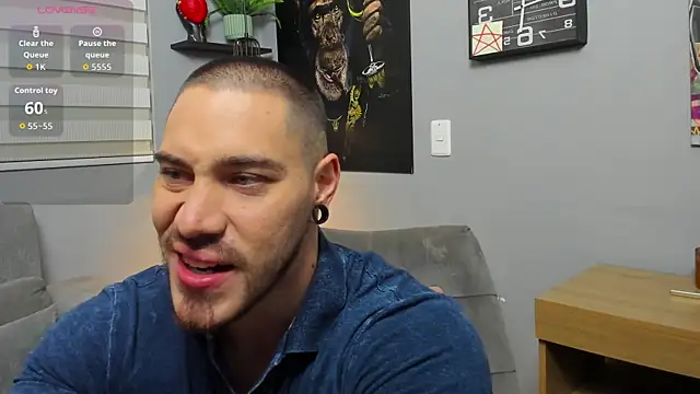 Snapshot of Giorgio-Leone chatting on September 23, 12:13 am Giorgio-Leone online show from September 23, 12:13 am