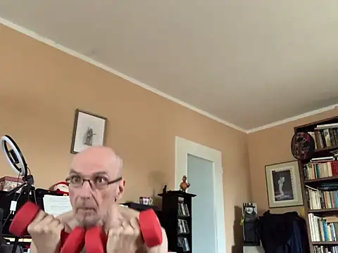 Snapshot of Bula94193 chatting on December 17, 10:54 am Bula94193 online show from December 17, 10:54 am