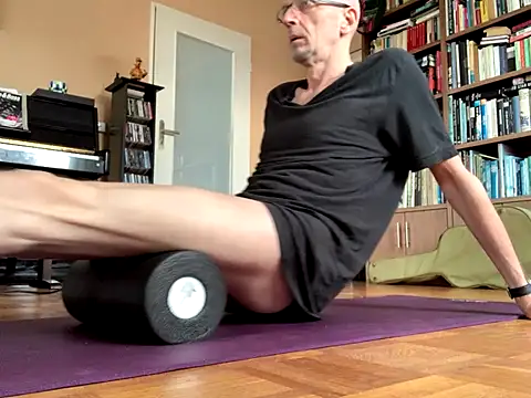 Snapshot of Bula94193 chatting on January 7, 11:12 am Bula94193 online show from January 7, 11:12 am