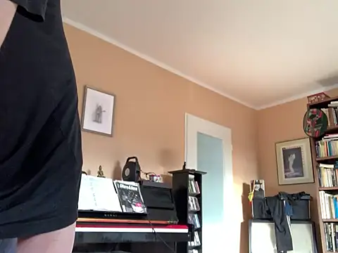 Snapshot of Bula94193 chatting on January 16, 10:52 am Bula94193 online show from January 16, 10:52 am