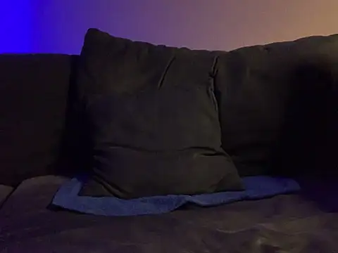 Snapshot of Bula94193 chatting on February 14, 10:39 pm Bula94193 online show from February 14, 10:39 pm