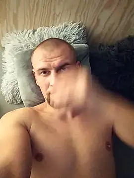 Regularfucker28 online show from September 13, 3:17 am