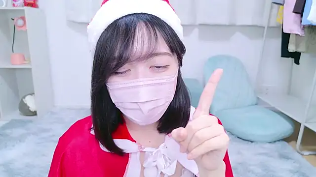 Yurie  online show from December 25, 11:22 am