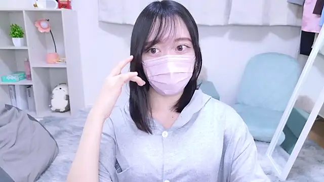 Yurie  online show from March 7, 10:10 pm