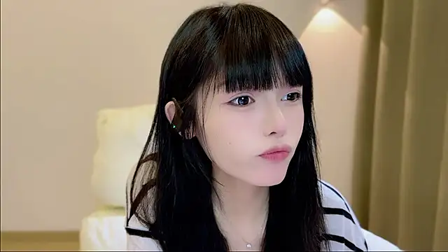 xiaodaibabyy online show from October 6, 1:41 pm