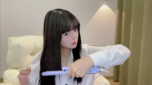 xiaodaibabyy online show from October 14, 6:25 am