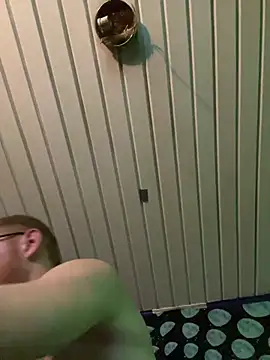 luv2cum7491 online show from February 23, 7:22 am