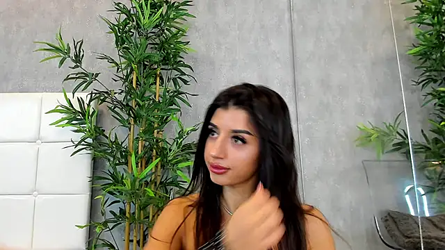 KatelynSparks online show from March 6, 6:30 am