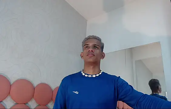 AbrahanBratz online show from January 13, 7:21 pm