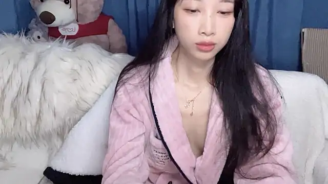 Lili-2 online show from January 18, 3:05 pm