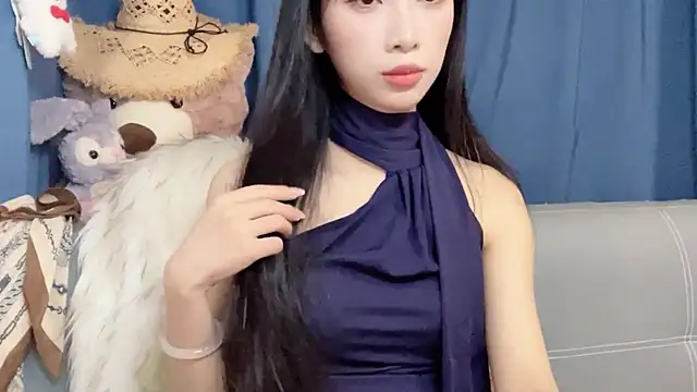 Lili-2 online show from March 31, 1:33 pm