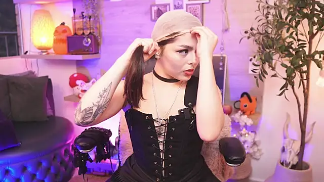 Dear Morgan online show from October 28, 10:34 pm