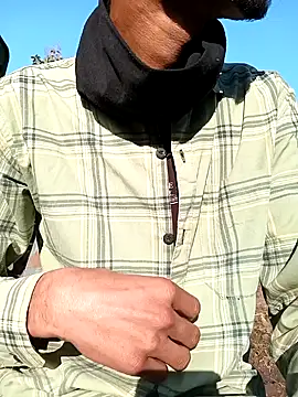 Snapshot of Piyush_2024 chatting on February 2, 3:21 am Piyush 2024 online show from February 2, 3:21 am