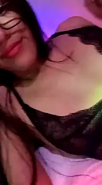 Snapshot of AleFantasy0001 chatting on February 28, 6:43 am AleFantasy0001 online show from February 28, 6:43 am